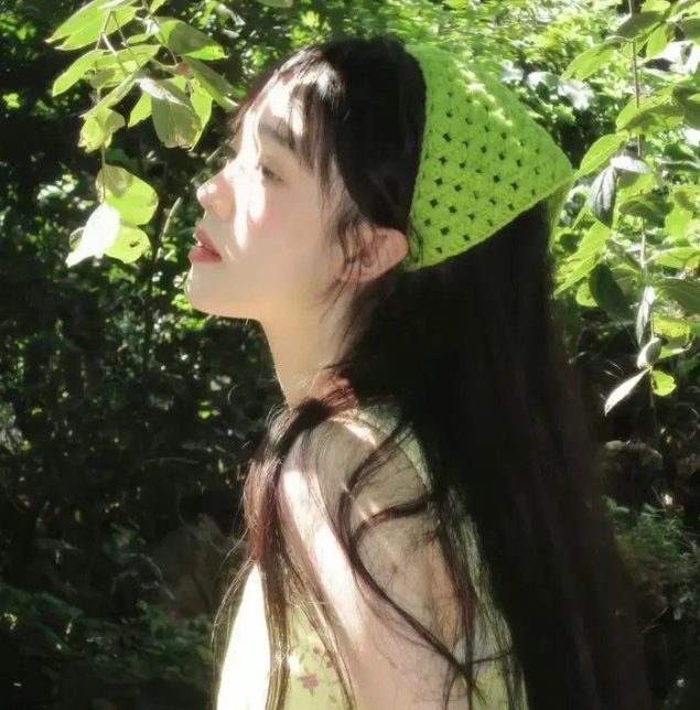 暗红